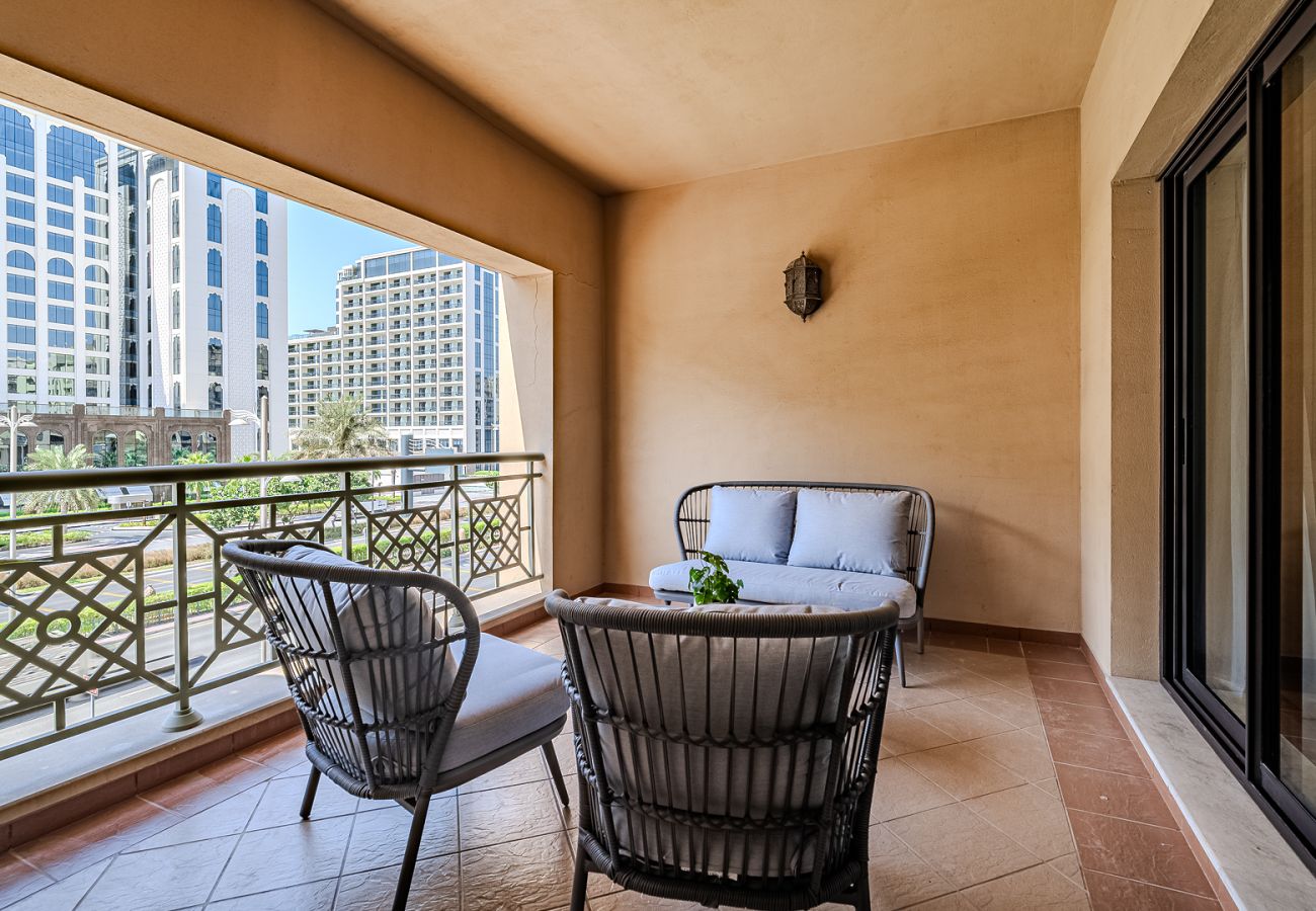 Apartment in Dubai - Apartment with Palm Jumeirah view I Golden Mile 