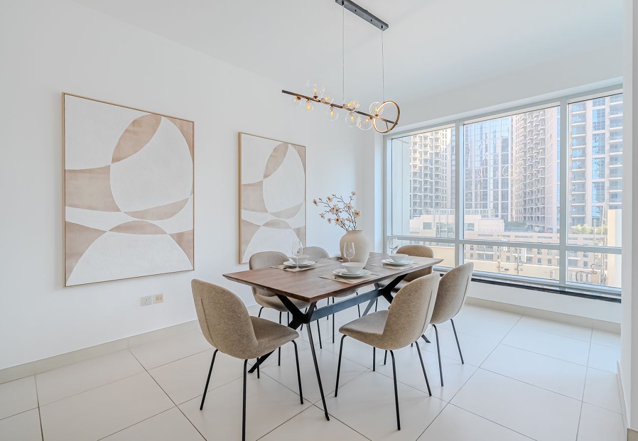 Apartment in Dubai - Stylish 2-Bedroom Apartment with Iconic Views | The Lofts, Downtown Dubai
