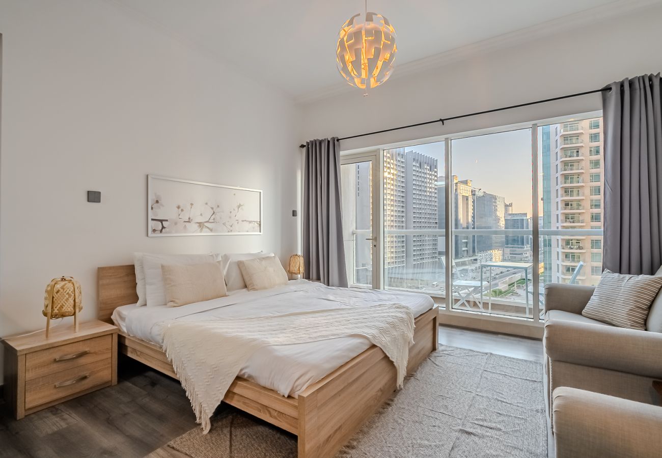 Apartment in Dubai - Studio Apartment near Burj Khalifa