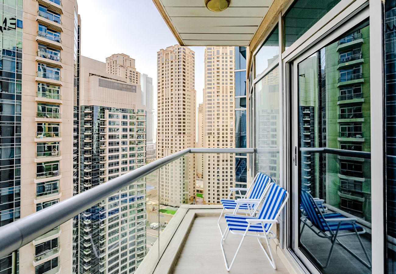 Apartment in Dubai - Newly renovated 1 BDR apartment in Dubai Marina