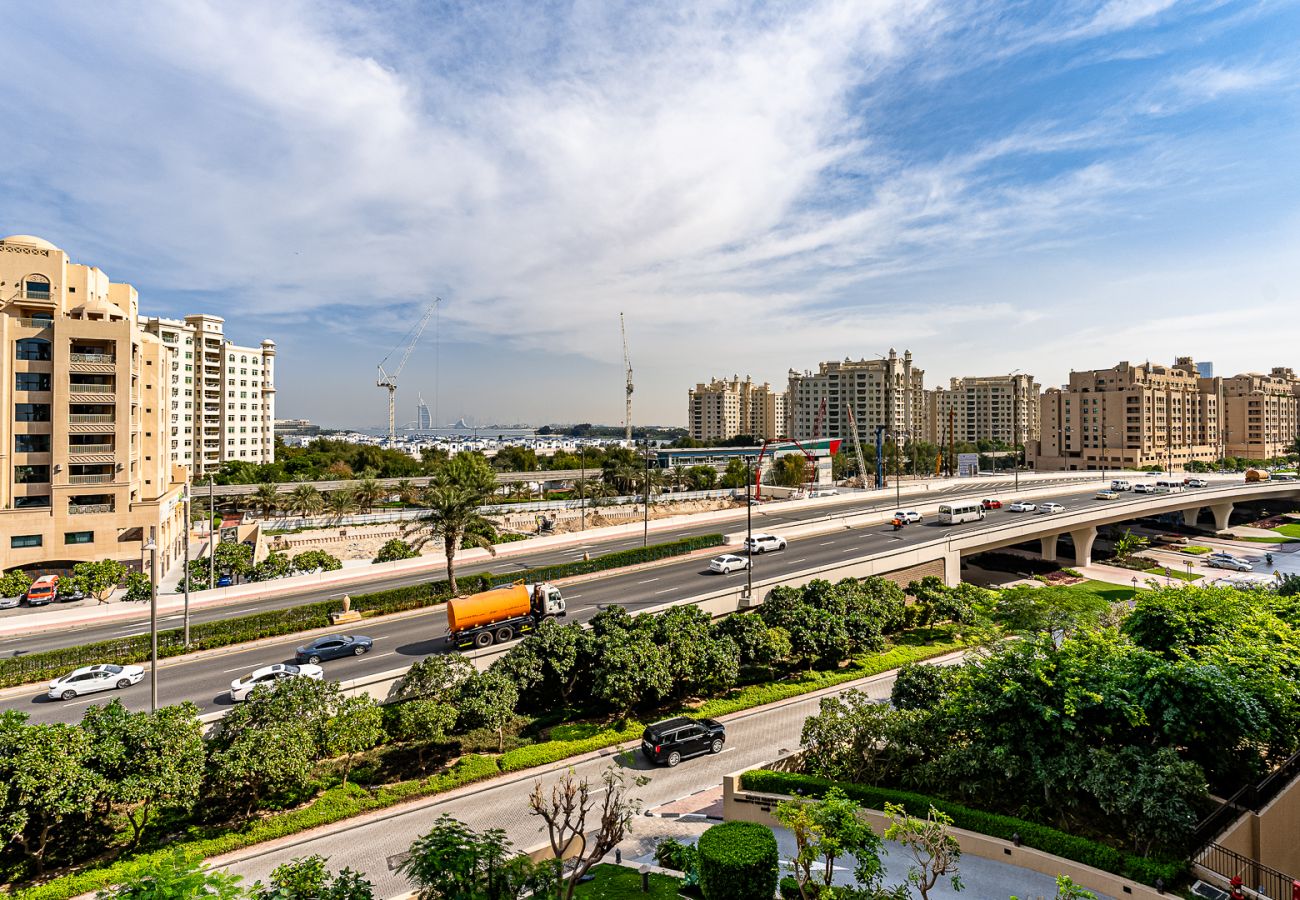 Apartment in Dubai - Luxurious 1BR Apartment | Fairmont South Residences IPalm Jumeirah