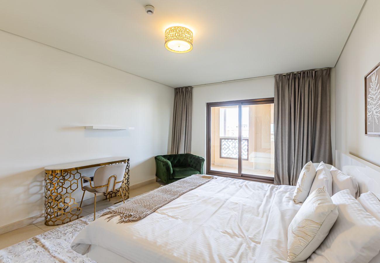 Apartment in Dubai - Renovated 3BDR in Palm Jumeirah