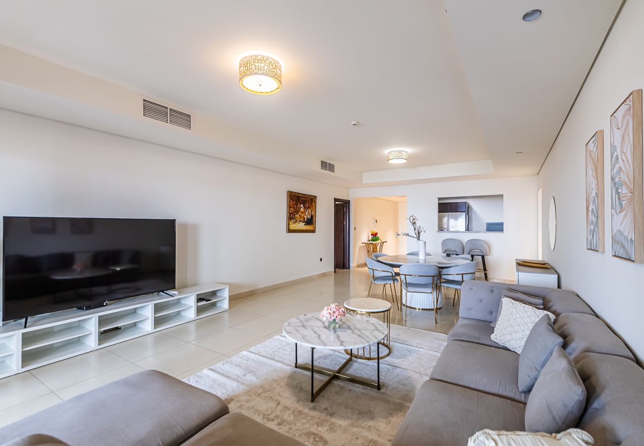 Apartment in Dubai - Renovated 3BDR in Palm Jumeirah