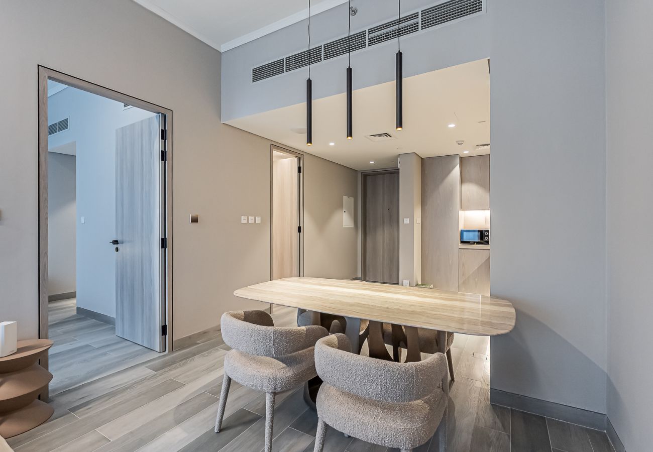 Apartment in Dubai - Modern Chic 1BR | Cozy & Stylish Home in Concept 7 – JVC