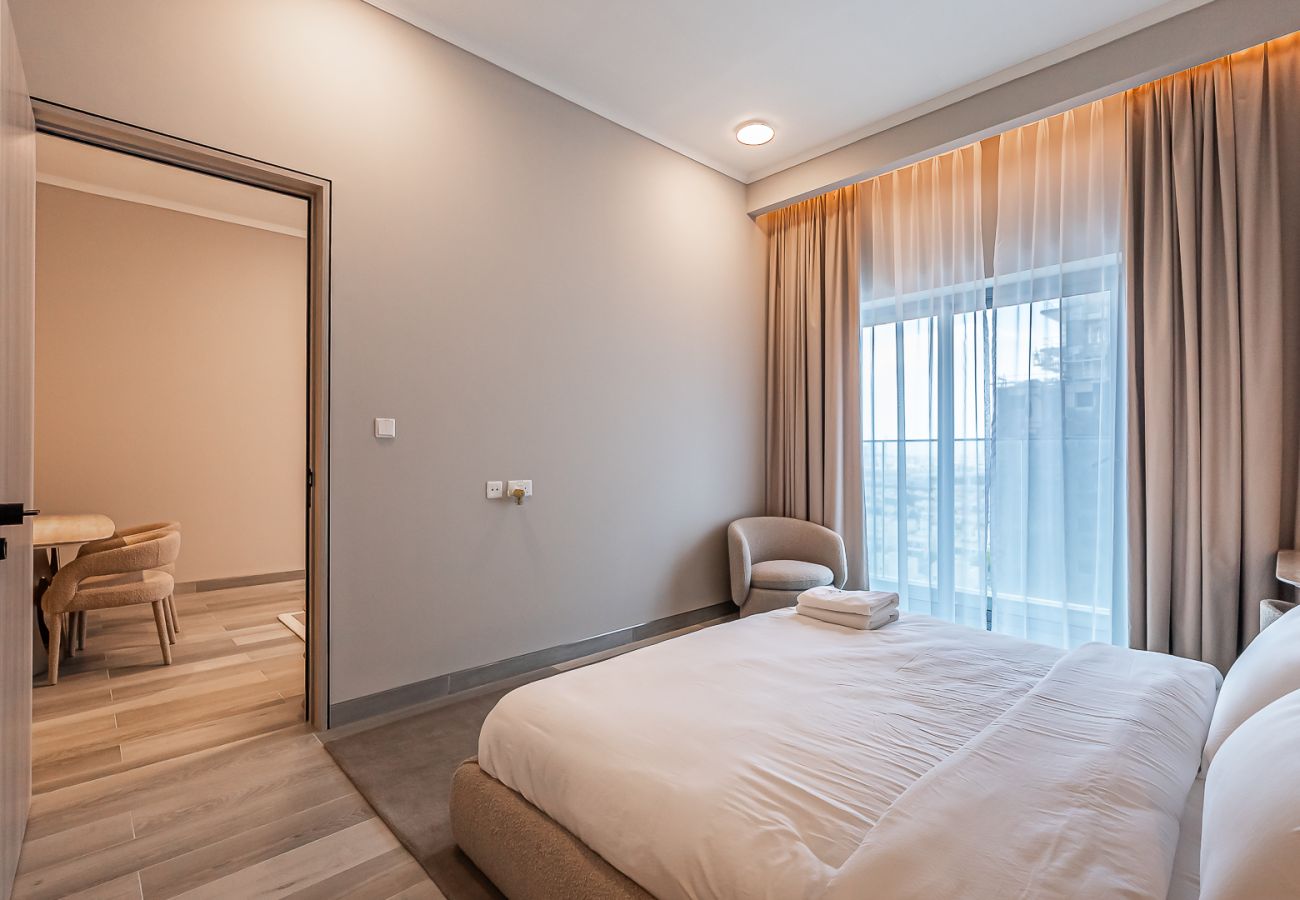 Apartment in Dubai - Modern Chic 1BR | Cozy & Stylish Home in Concept 7 – JVC