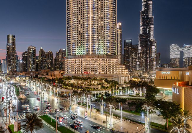 Apartment in Dubai - Modern & Spacious 1-Bedroom Apartment in Boulevard Point I Downtown Dubai