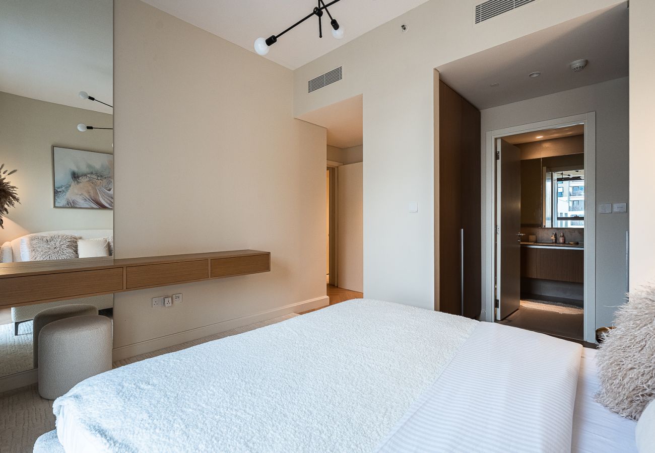 Apartment in Dubai - Sophisticated 2BDR in Surf At Creek Beach