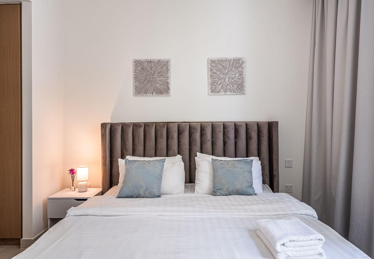 Apartment in Dubai - Cozy & Elegant 1BR at Creek Beach