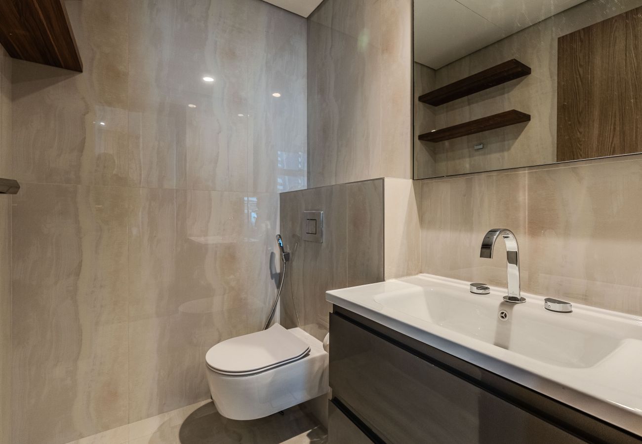 Apartment in Dubai - Luxurious 2-Bedroom Apartment in Business Bay
