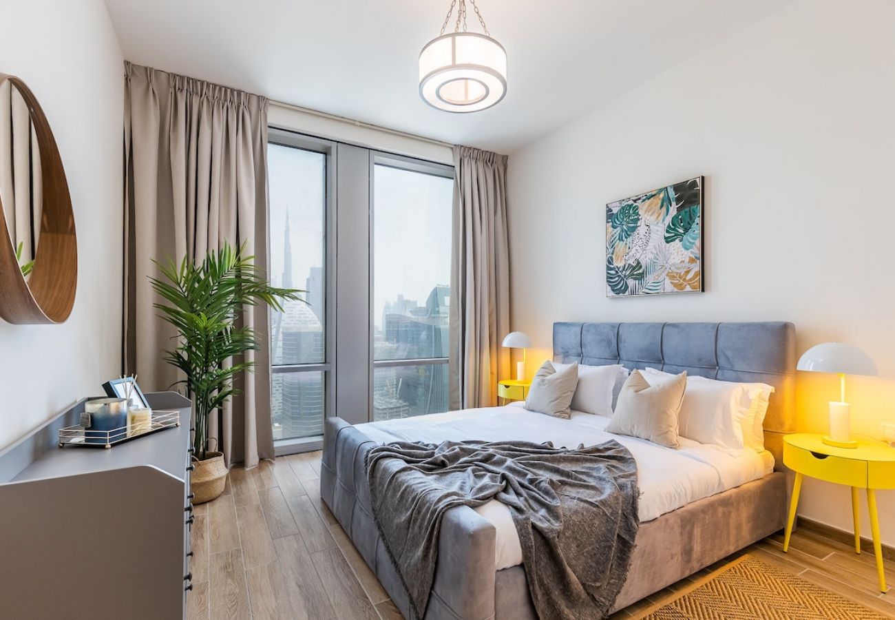 Апартаменты на Dubai - Superb 1-Bedroom Apartment in Amna Tower – Stunning Views of Burj Khalifa & Business Bay