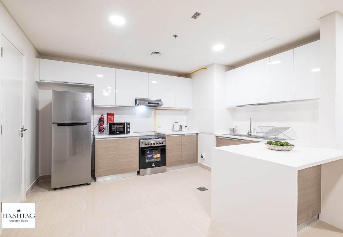 Апартаменты на Dubai - Modern 2BDR Apartment in Jumeirah Golf Estates 