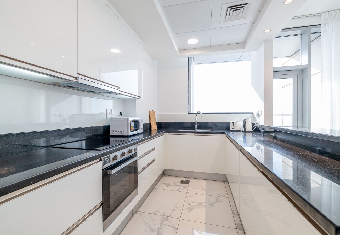 Апартаменты на Dubai - Spacious  3BDR + maid room / Business Bay /Noora Tower 