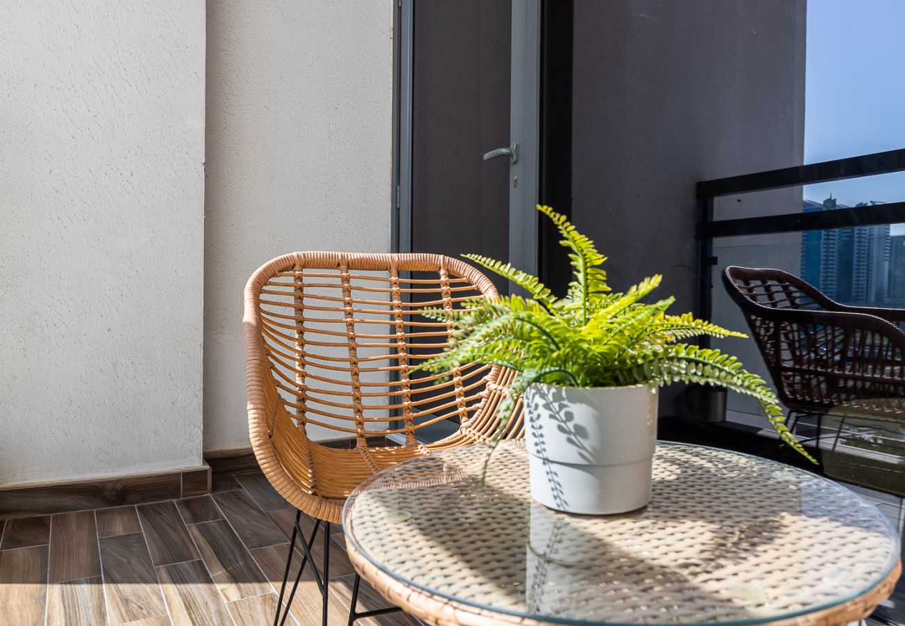 Апартаменты на Dubai - Beautiful 1Bedroom Apartment / J8