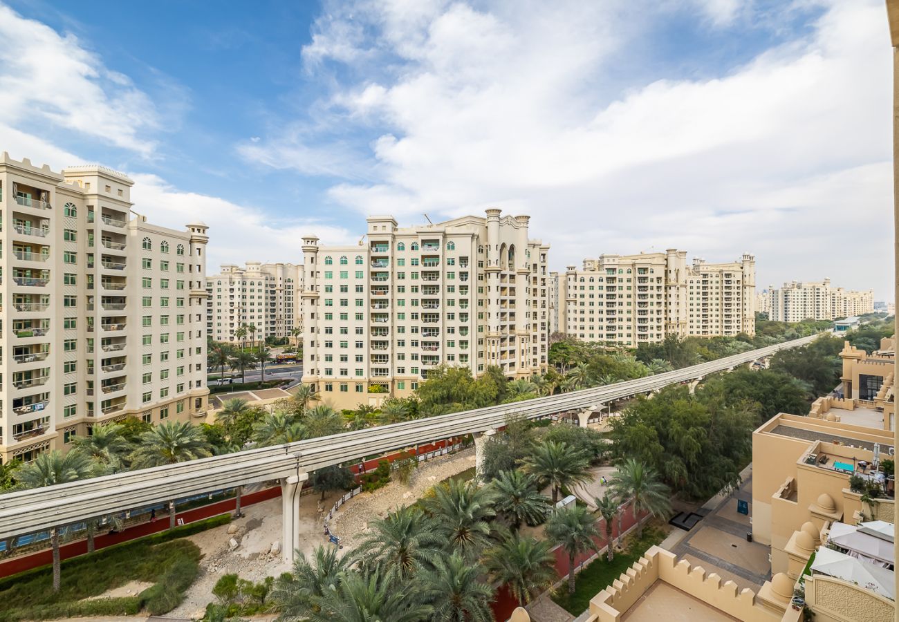 Апартаменты на Dubai - Spacious 2-Bedroom Apartment with Balcony on The Palm – Golden Mile 509 