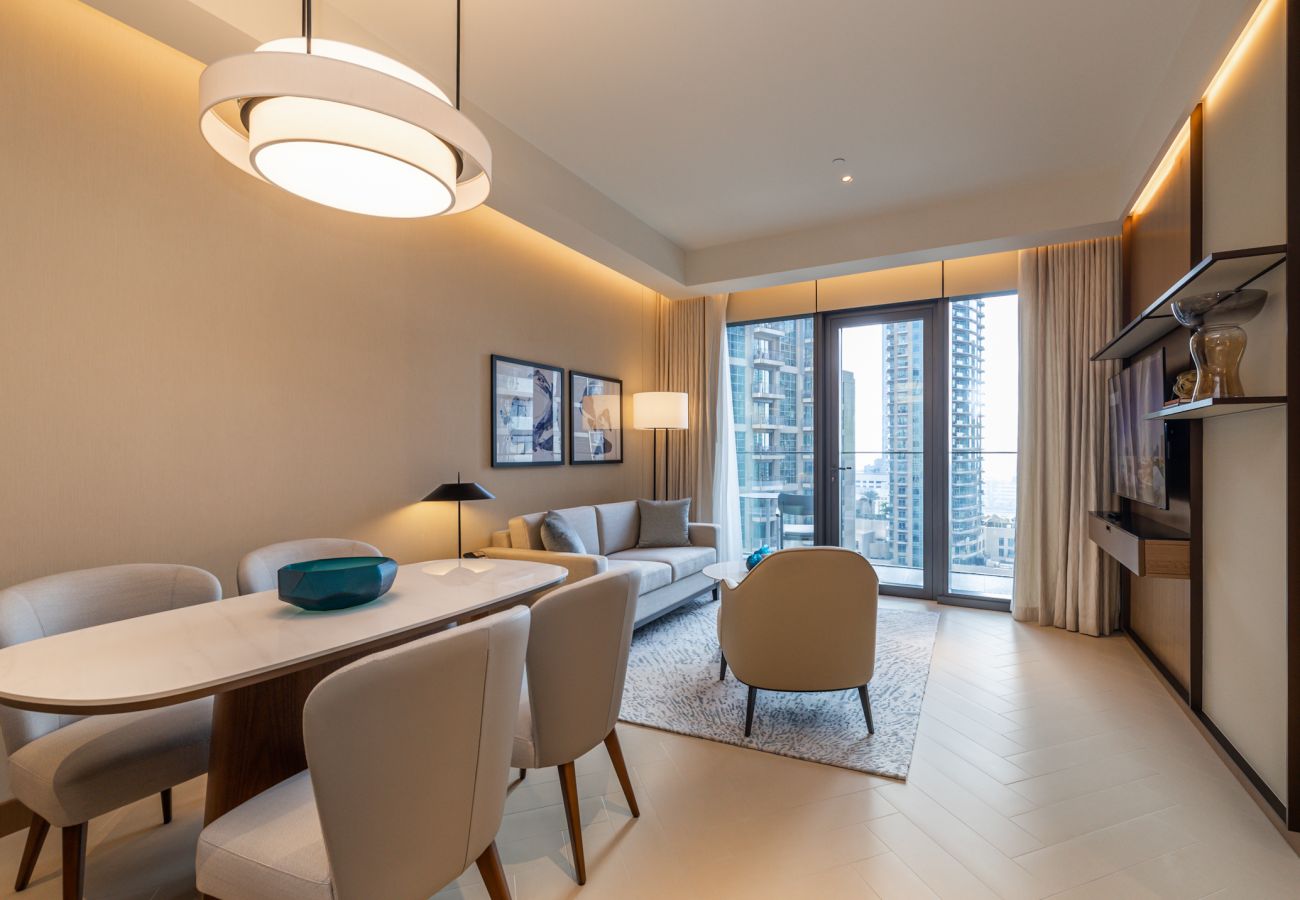 Апартаменты на Dubai - Elegant 1-Bedroom Apartment in Downtown Dubai – Address Opera