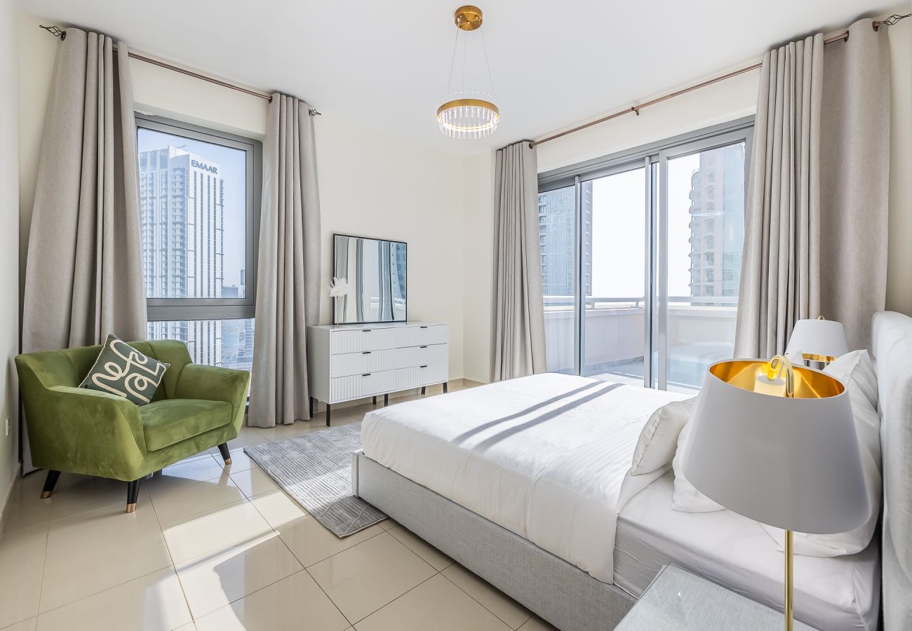 Апартаменты на Dubai - Spacious 3-Bedroom Apartment with Stunning Downtown City Views