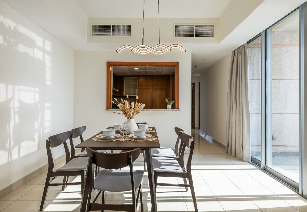 Апартаменты на Dubai - Spacious 3-Bedroom Apartment with Stunning Downtown City Views