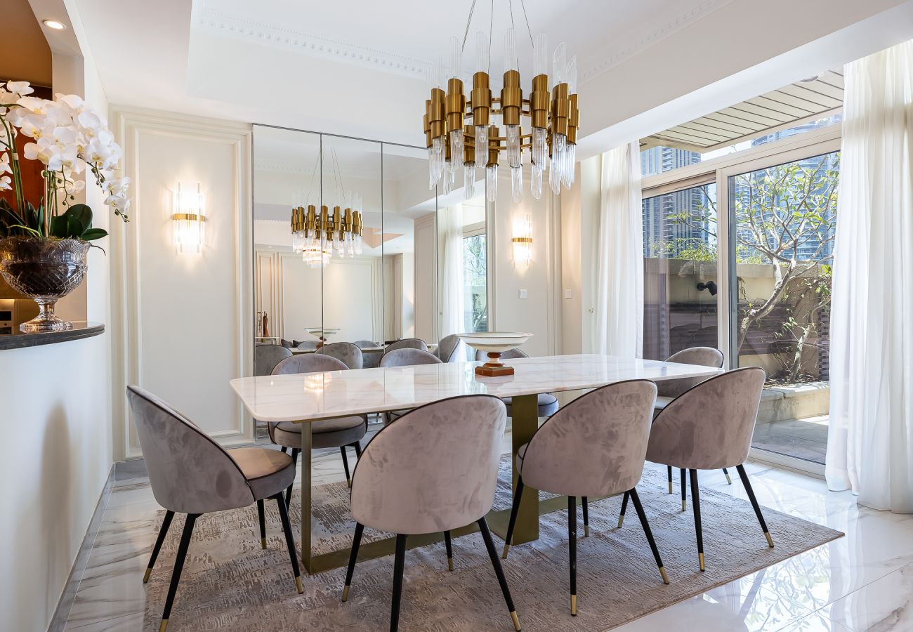 Вилла на Dubai - Spacious 5BDR Villa in Dubai Marina I Waterfront 