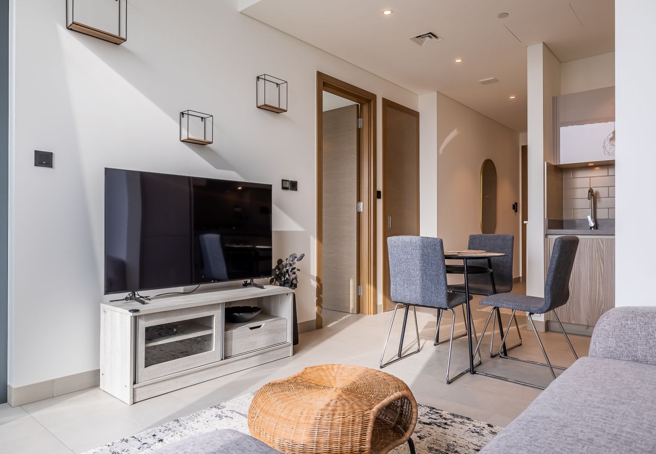 Апартаменты на Dubai -  Modern 1-Bedroom Apartment with Burj Khalifa Views | Sobha Waves I 3515