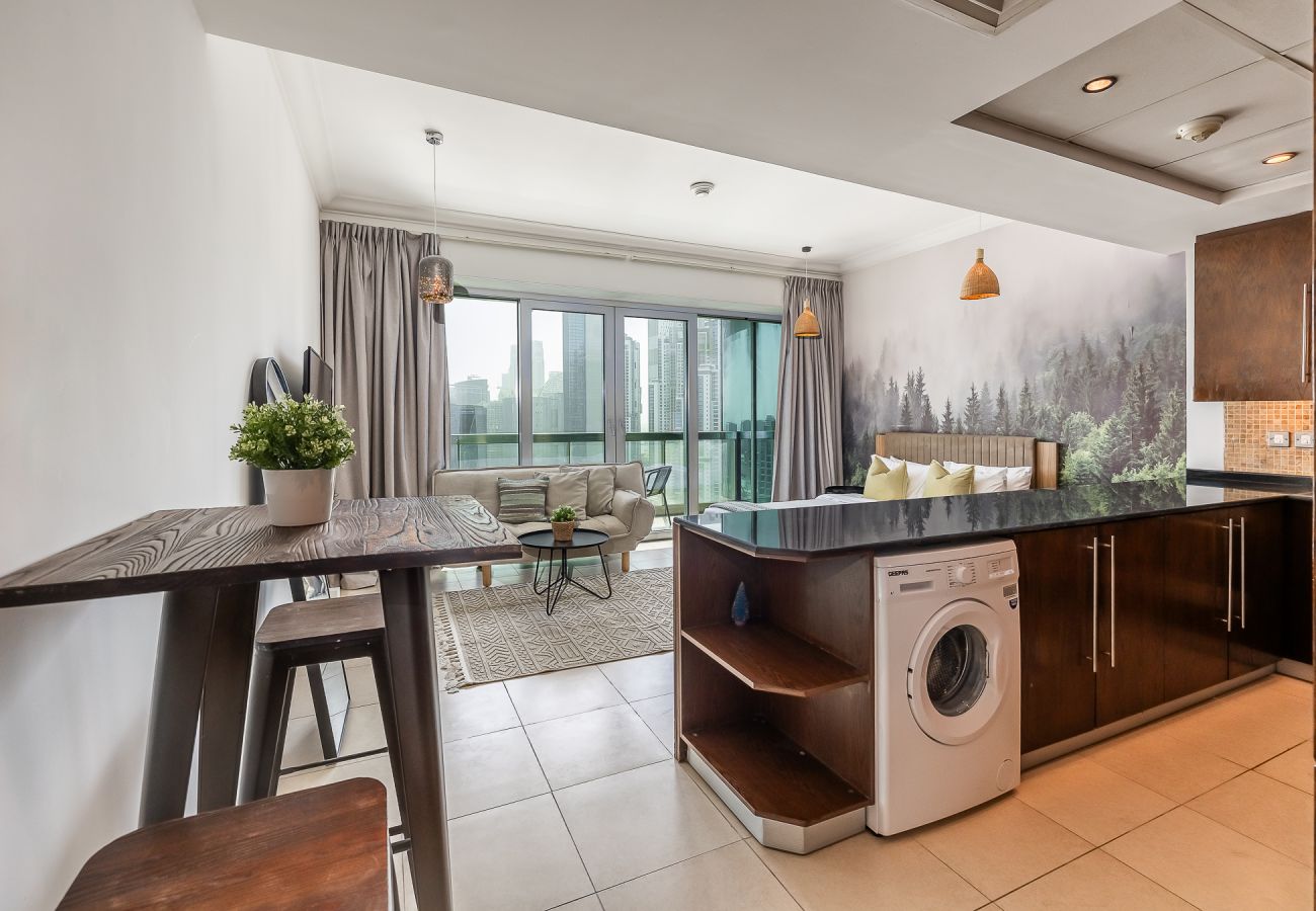 Апартаменты на Dubai - Studio Next to Burj Khalifa / Large Balcony With City View