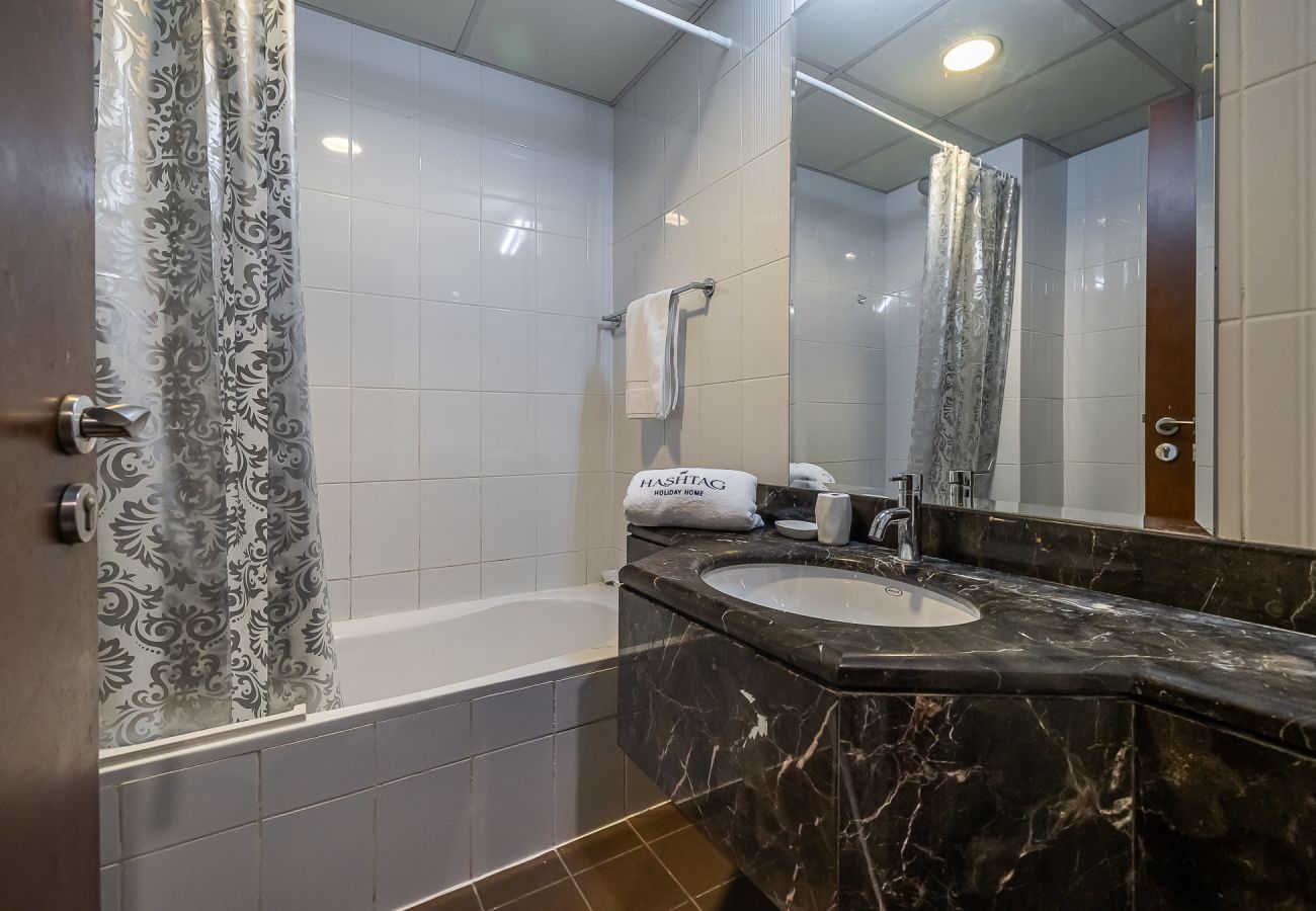 Квартира-студия на Dubai - Studio Apartment close to Burj Khalifa