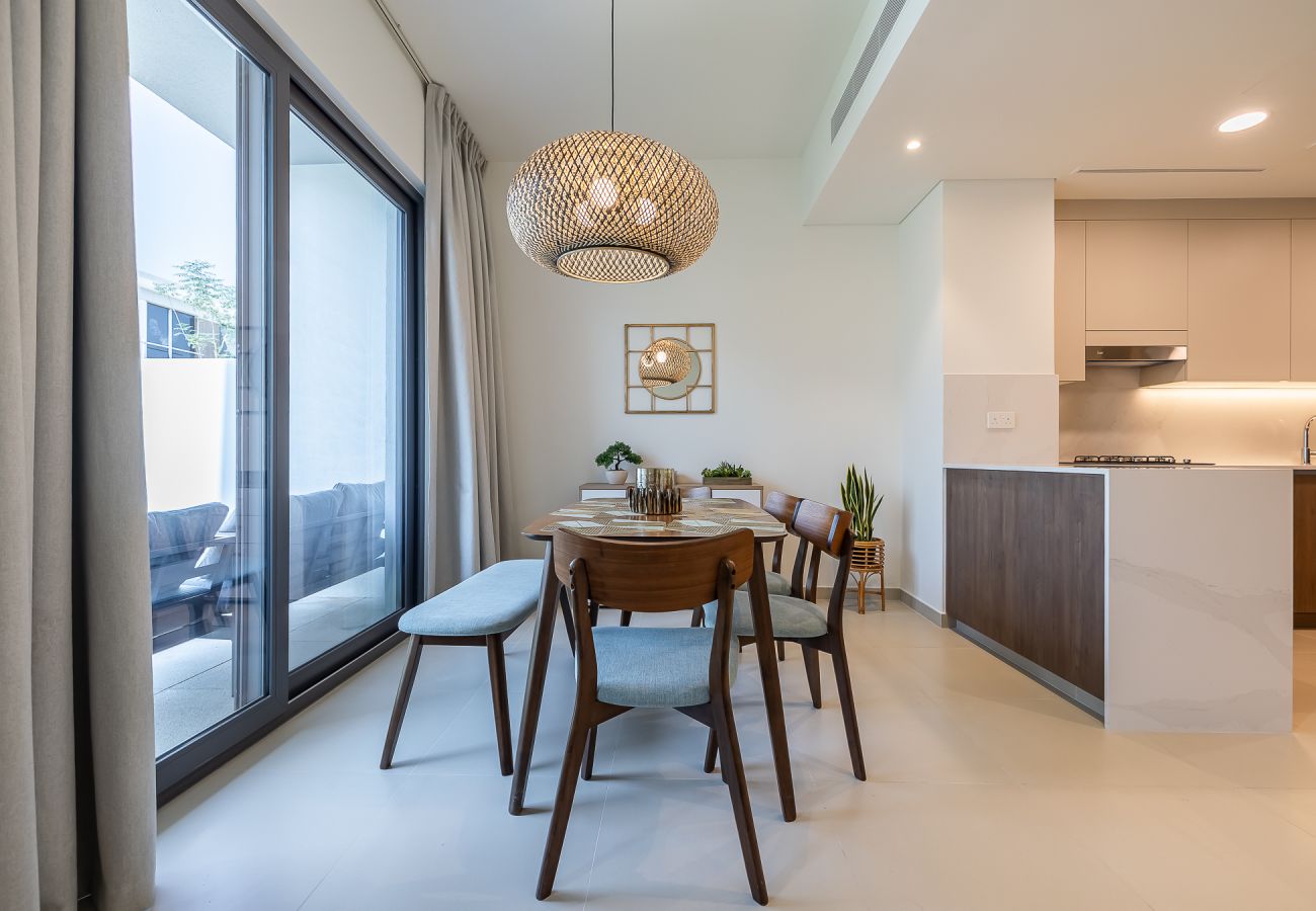 Таунхаус на Dubai - Exquisite 3-Bedroom Villa in Tilal Al Ghaf with Private Garden and Modern Amenities I B329