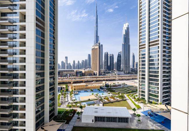 Апартаменты на Dubai - 3BDR Apartment +  maid room I Burj Khalifa view I Downtown