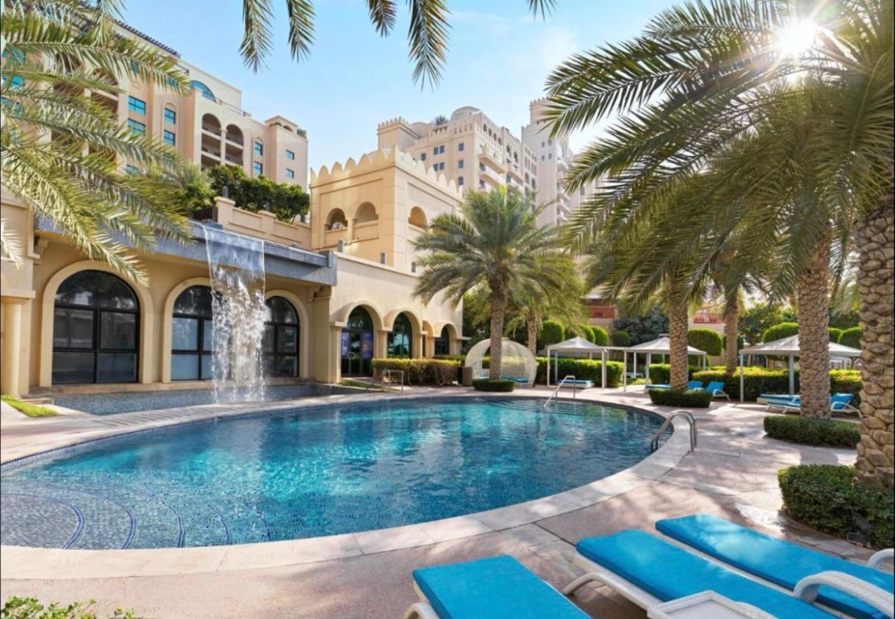 Апартаменты на Dubai - Elegant 1-Bedroom Apartment in Fairmont Residences South on The Palm