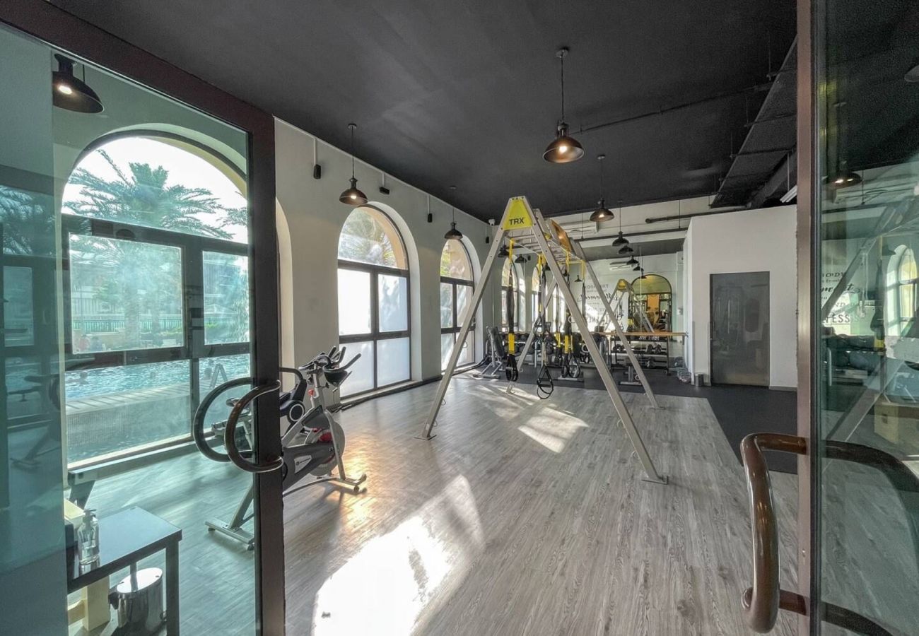 Апартаменты на Dubai - Elegant 1-Bedroom Apartment in Fairmont Residences South on The Palm