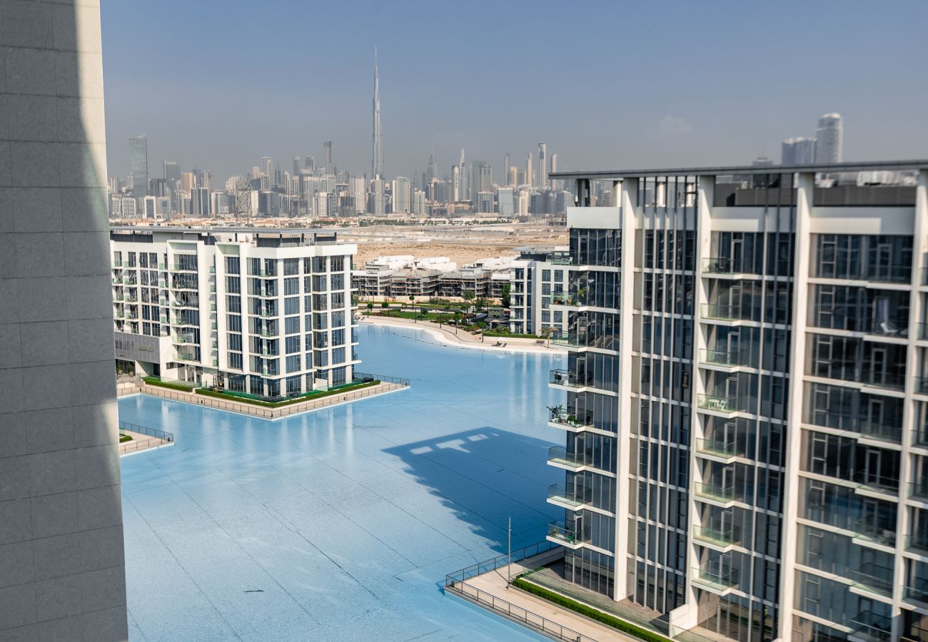 Апартаменты на Dubai - Lagoon-Facing 1BR Apartment | Residences 14, District One
