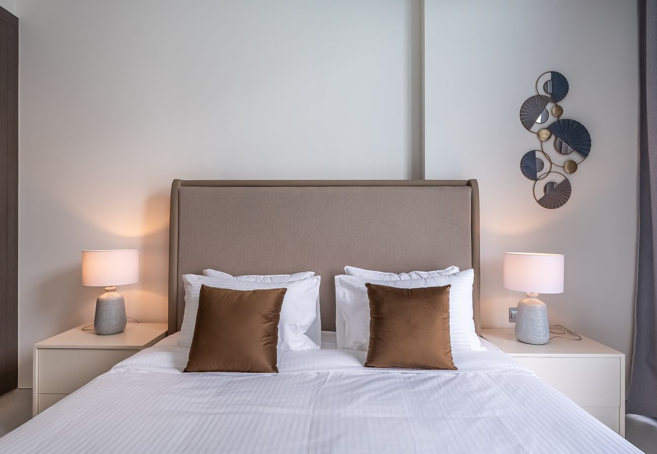 Апартаменты на Dubai - Spacious 3BDR + Maid Room / Residences 13 / District One