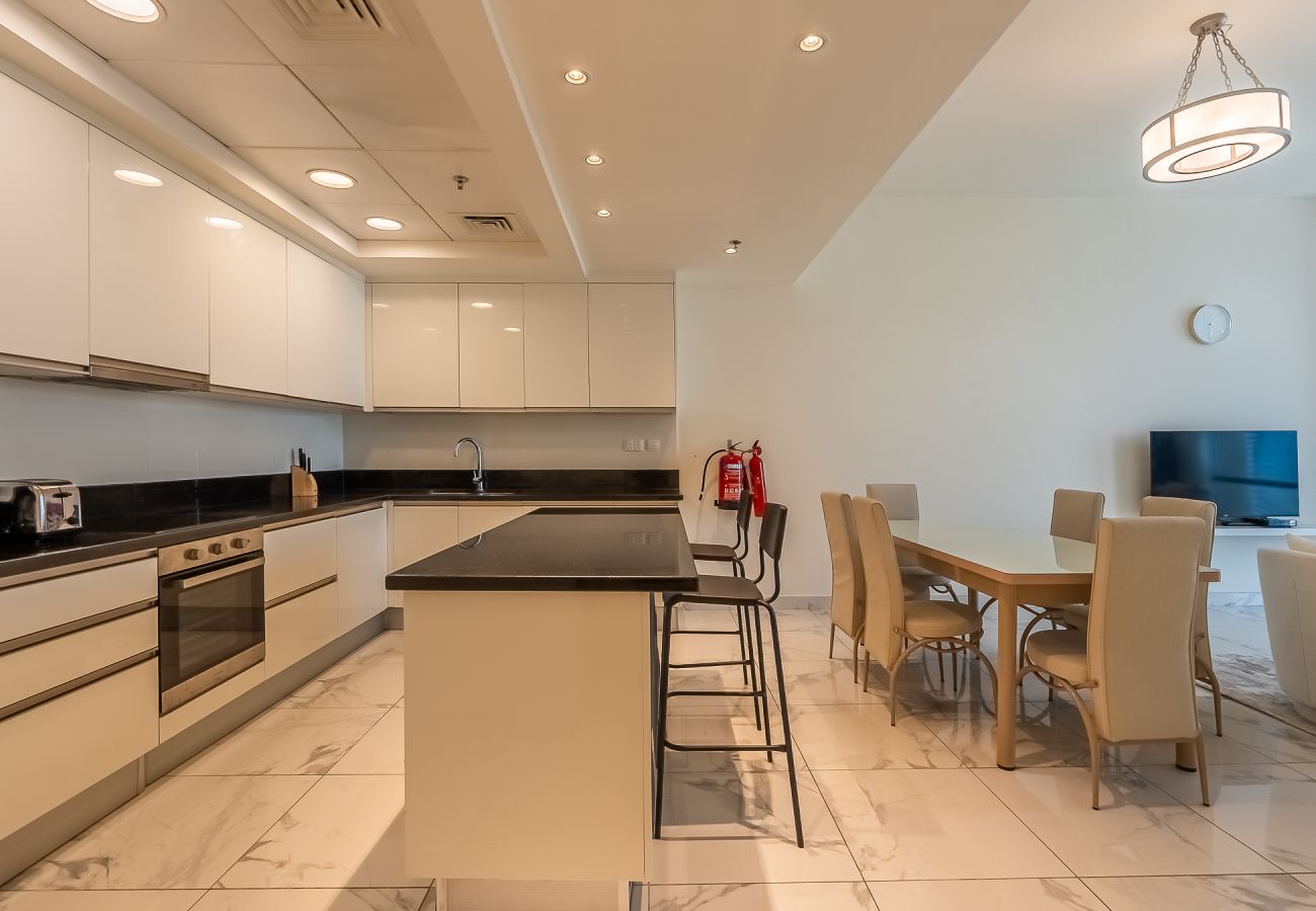 Апартаменты на Dubai - Elegant 3-Bedroom Apartment with Maid’s Room in Noora Tower – Al Habtoor City