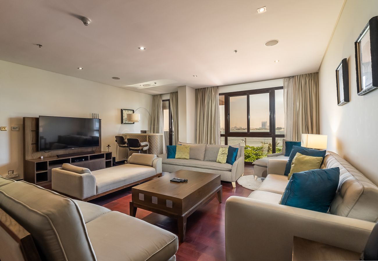 Апартаменты на Dubai - Stunning 1 BDR apartment in Anantara residence I Palm Jumeirah