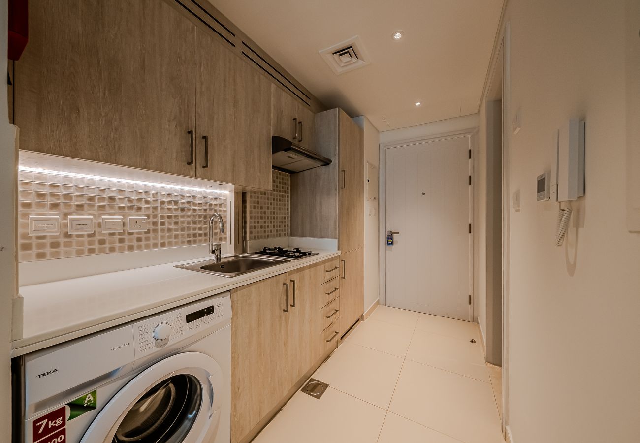 Апартаменты на Dubai - Serene Beachfront Studio | Seven Palm, Palm Jumeirah