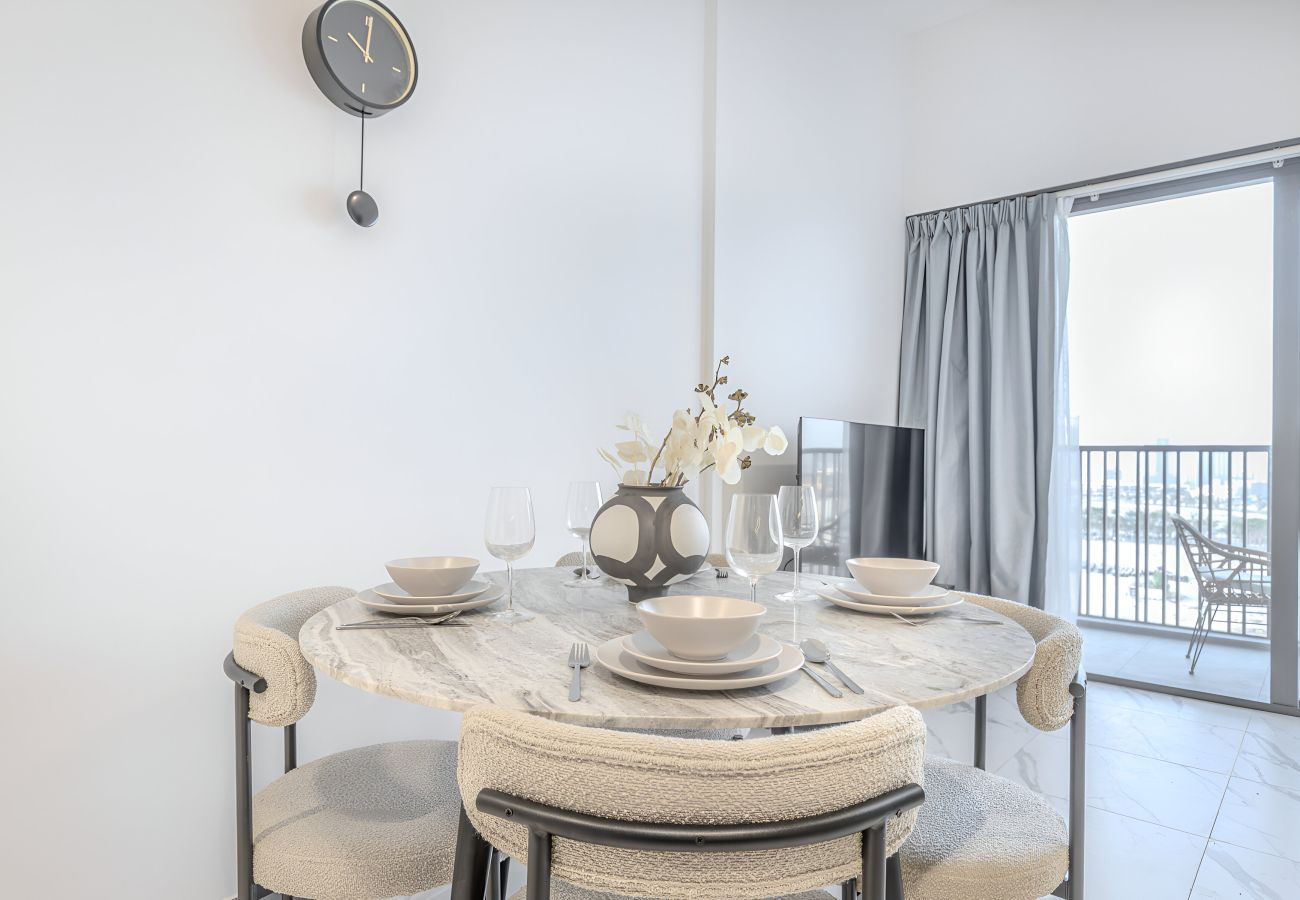 Апартаменты на Dubai - Elegant 1-BDR Apartment in MBR City I District