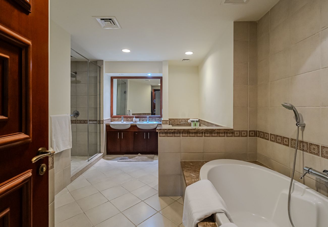 Апартаменты на Dubai - Apartment with Palm Jumeirah view I Golden Mile 