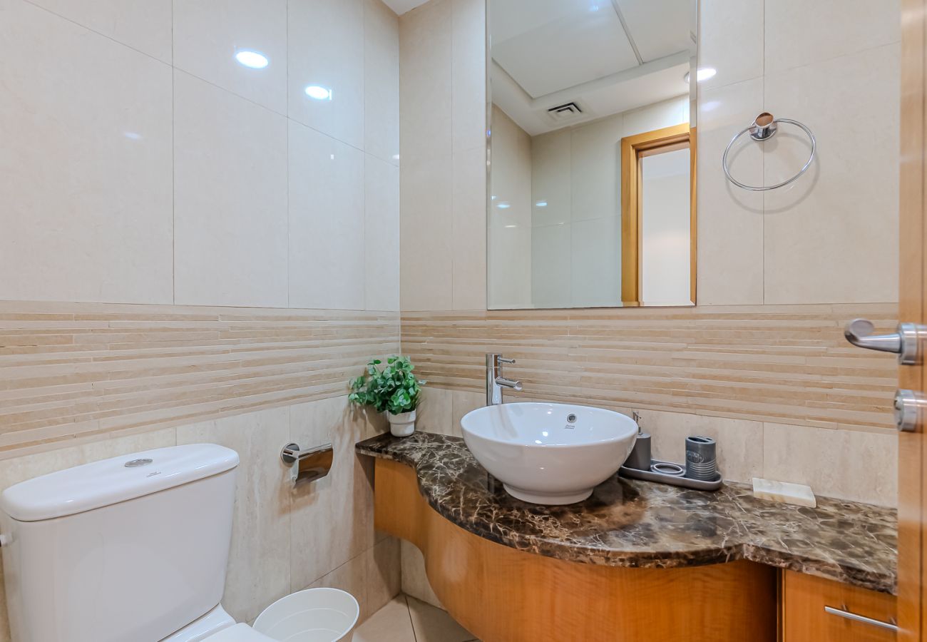 Апартаменты на Dubai - Spacious 3BDR Apartment in Marina with Office