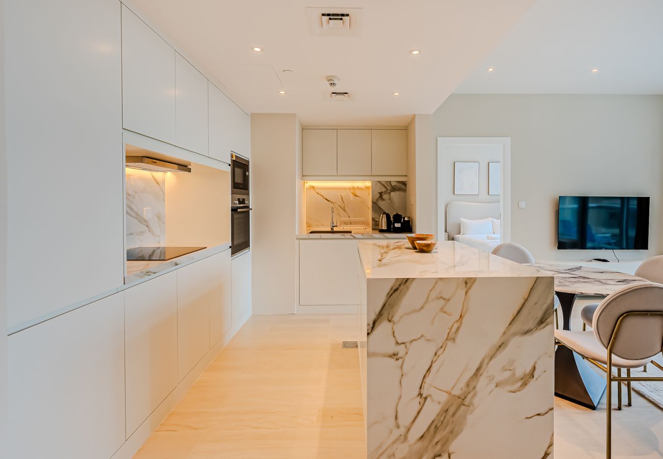 Апартаменты на Dubai - Newly renovated 1 BDR apartment in Dubai Marina