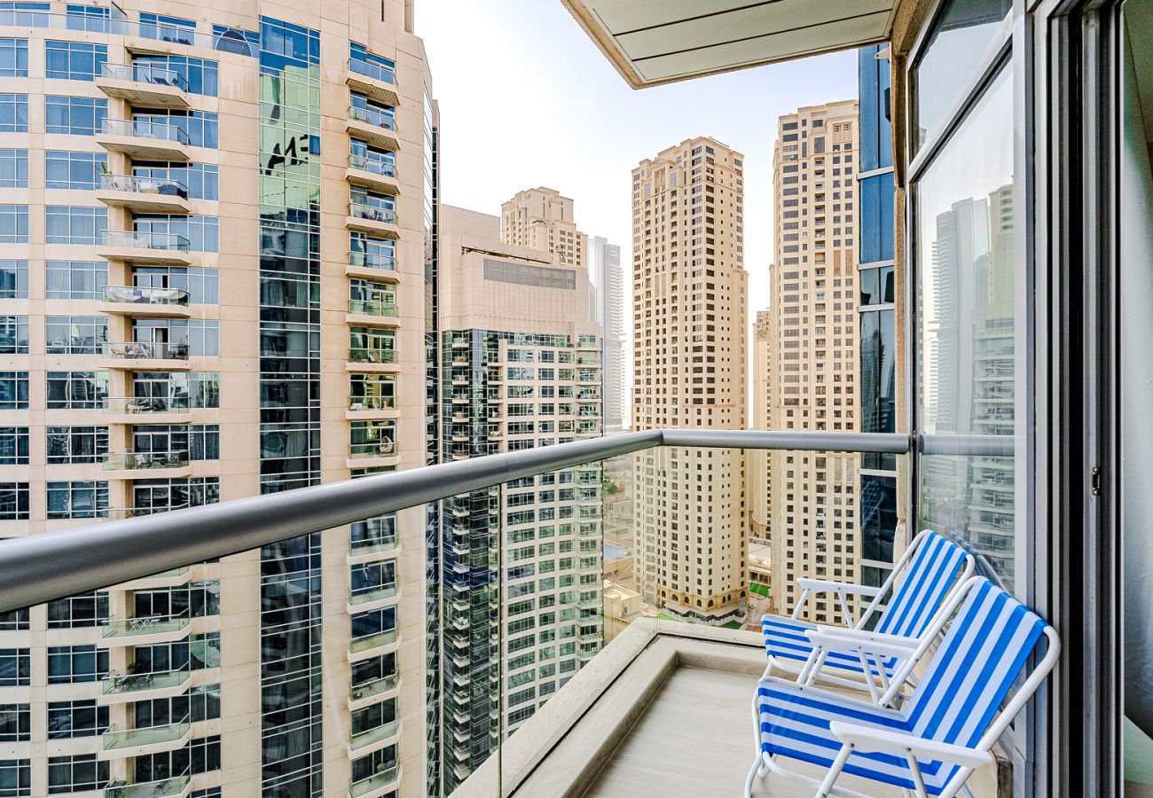 Апартаменты на Dubai - Newly renovated 1 BDR apartment in Dubai Marina