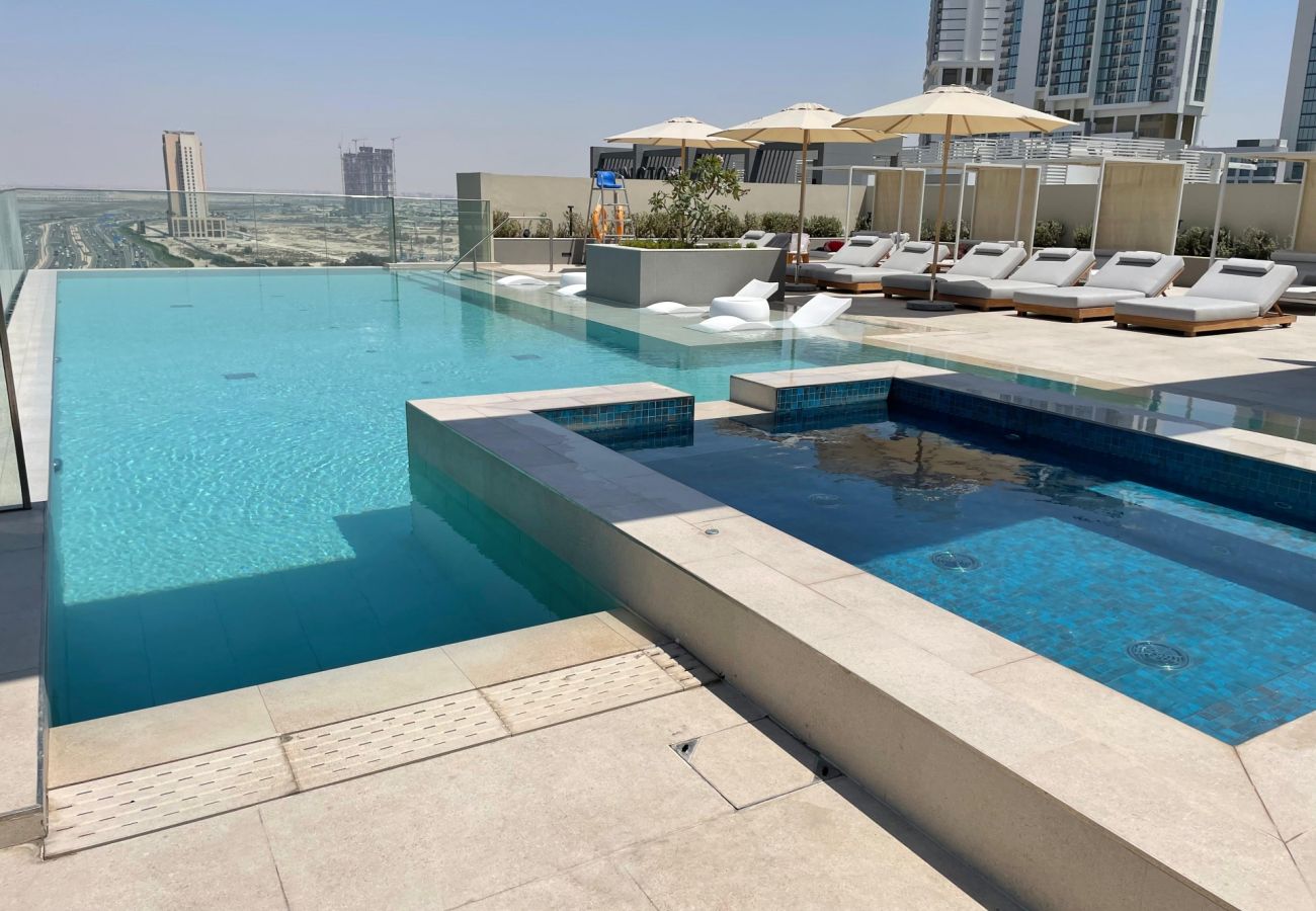Апартаменты на Dubai - Luxurious 1BDR apartment in MBR City