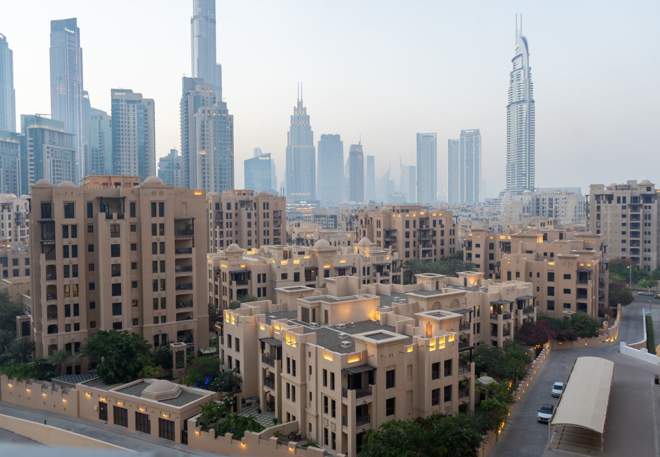 Апартаменты на Dubai - Burj Khalifa View I Modern Home I 2 Bedrooms 