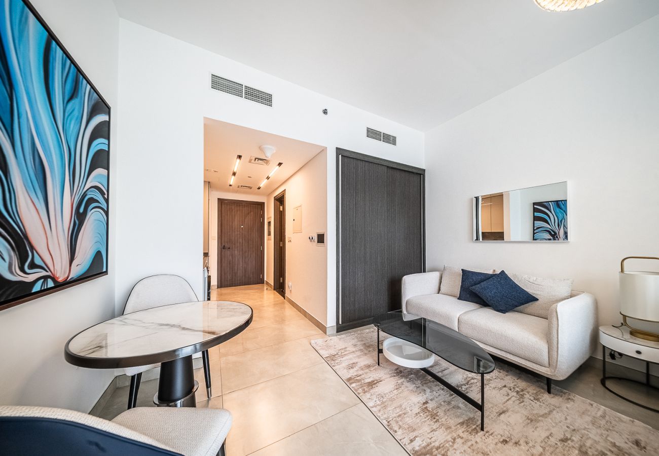Квартира-студия на Dubai - Studio with Smart Home Facilities I Business Bay
