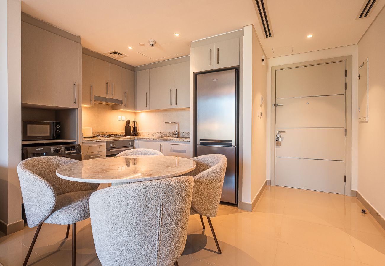 Апартаменты на Dubai - Modern & Spacious 1-Bedroom Apartment in Boulevard Point I Downtown Dubai