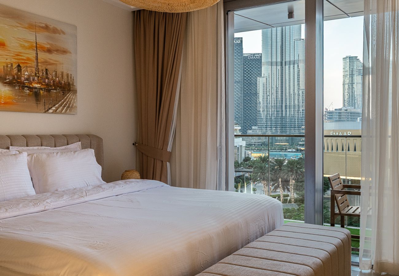 Апартаменты на Dubai - Modern & Spacious 1-Bedroom Apartment in Boulevard Point I Downtown Dubai