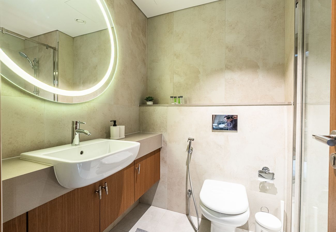 Квартира-студия на Dubai - Exquisite studio apartment in Azizi Mirage