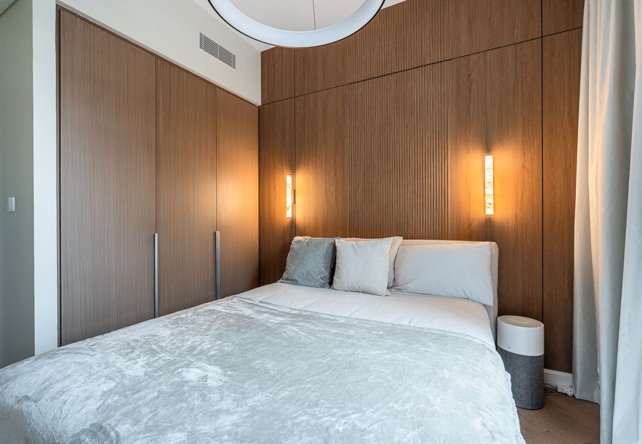 Апартаменты на Dubai - Sophisticated 2BDR in Surf At Creek Beach