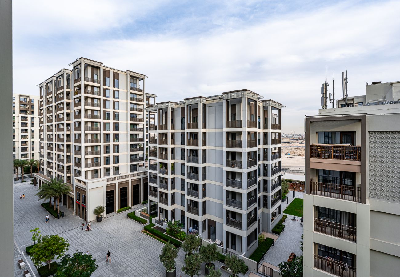 Апартаменты на Dubai - Sophisticated 2BDR in Surf At Creek Beach