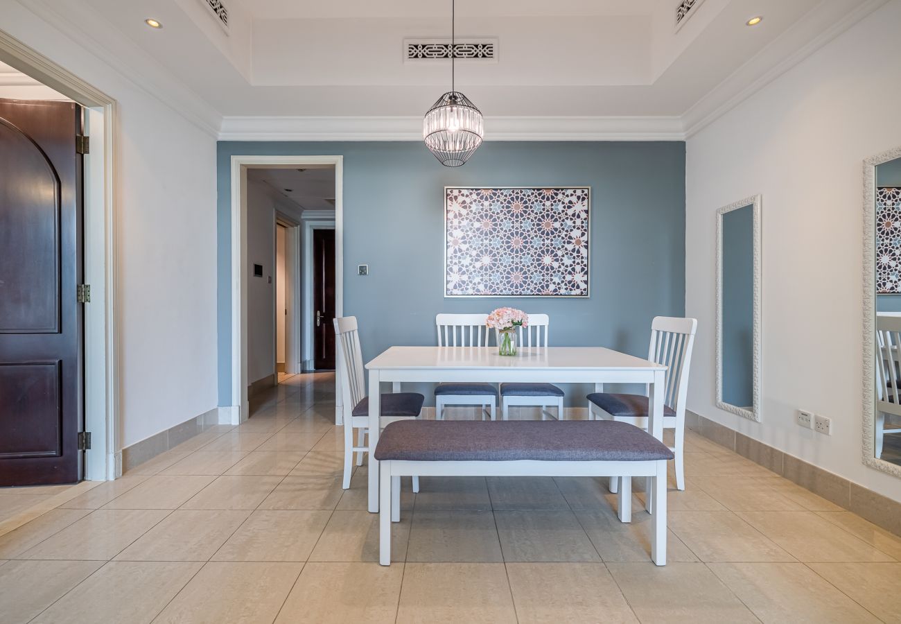 Апартаменты на Dubai - Elegant 1BDR in Downtown with Burj Khalifa View