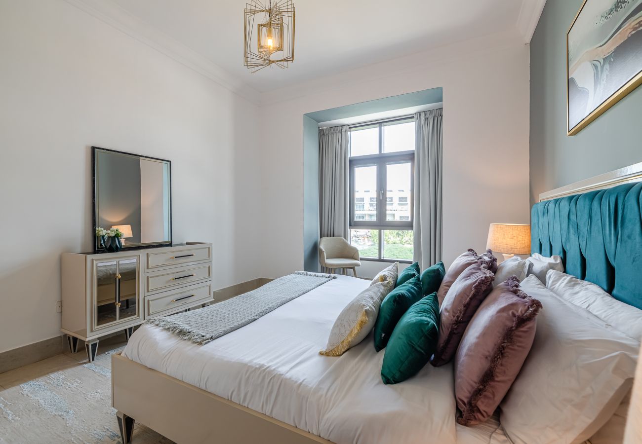 Апартаменты на Dubai - Elegant 1BDR in Downtown with Burj Khalifa View