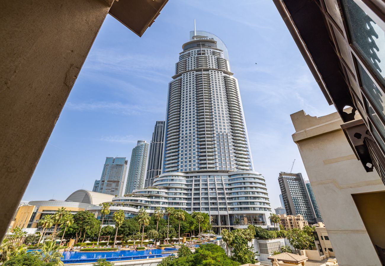 Апартаменты на Dubai - Elegant 1BDR in Downtown with Burj Khalifa View